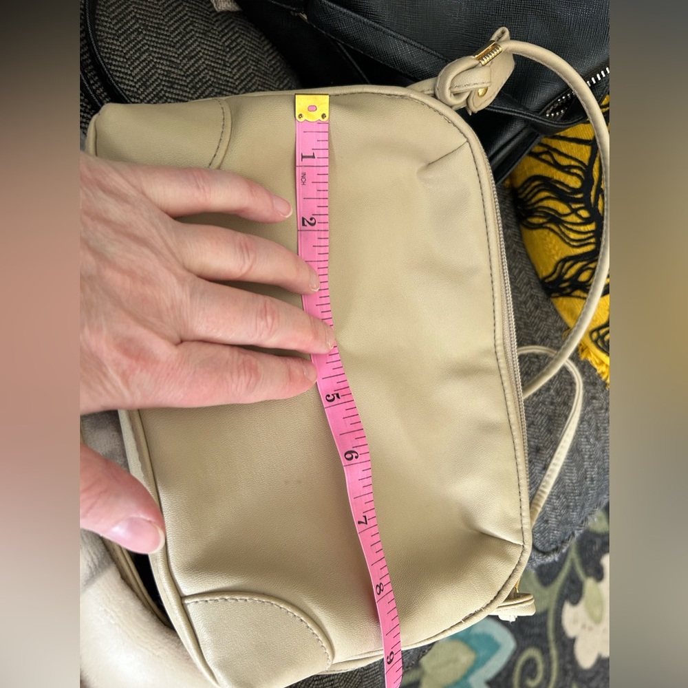 Set of 2 Small Crossbody Bags - Picture 13 of 14